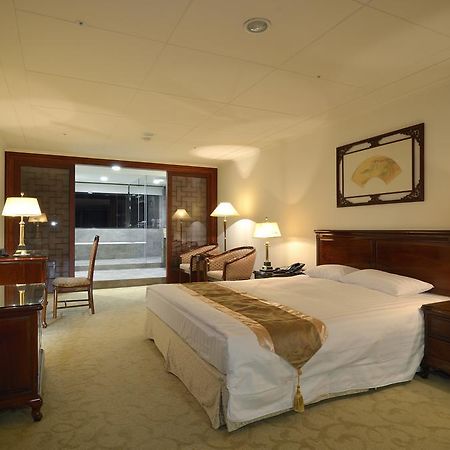 King'S Paradise Hotel Zhongli Room photo
