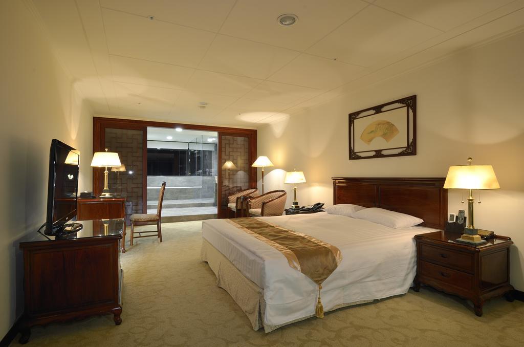 King'S Paradise Hotel Zhongli Room photo