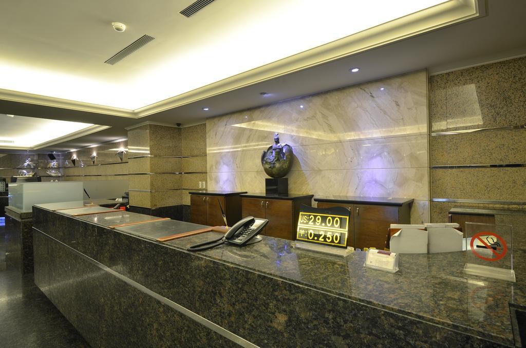 King'S Paradise Hotel Zhongli Exterior photo
