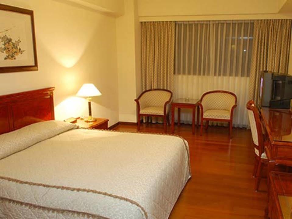 King'S Paradise Hotel Zhongli Exterior photo